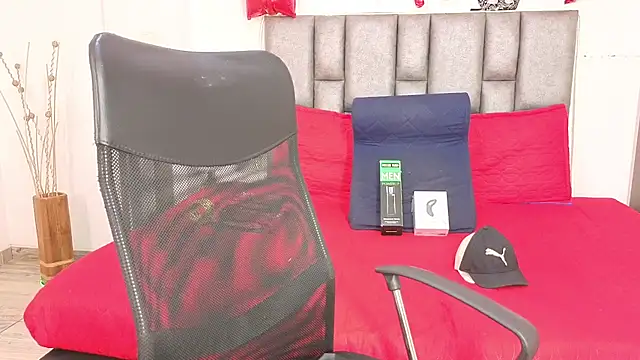 michacosio's Live XXX Chat