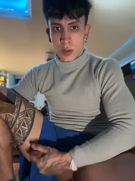 _Tomy08calderon Live XXX Chat