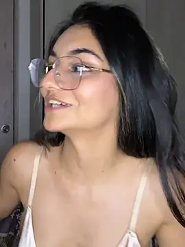 Cat2525's Live XXX Chat