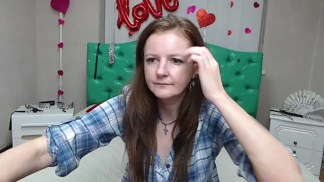 MeganPirs XXX чат на живо
