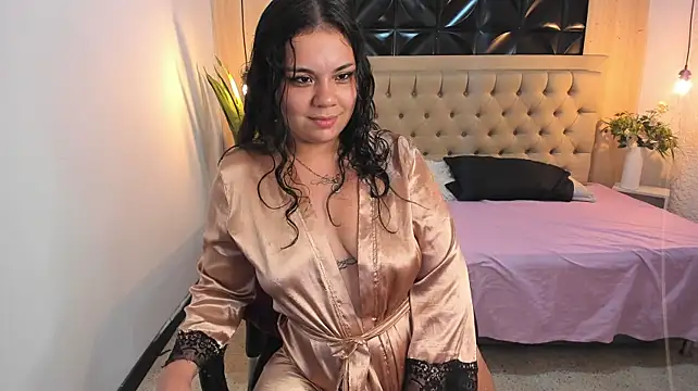 Valery__Rosse Chat XXX in diretta
