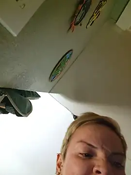 Živý XXX chat RicaSuave_69