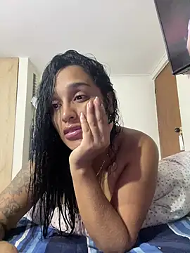 แชท XXX สดของ KatalinnaBrown