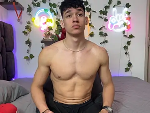 Chat XXX Live Luke_Muscle