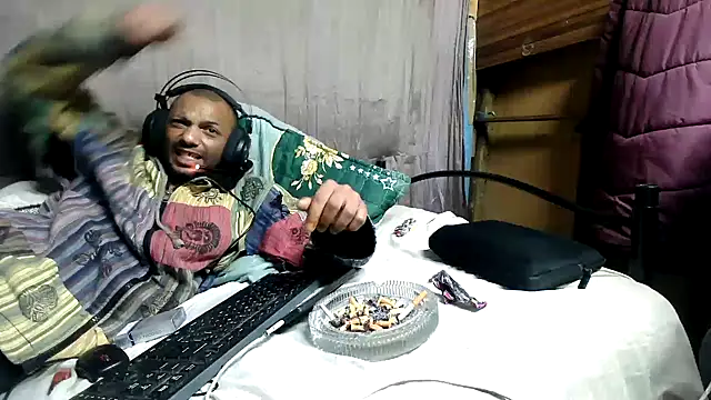 Camodickn Live XXX chat