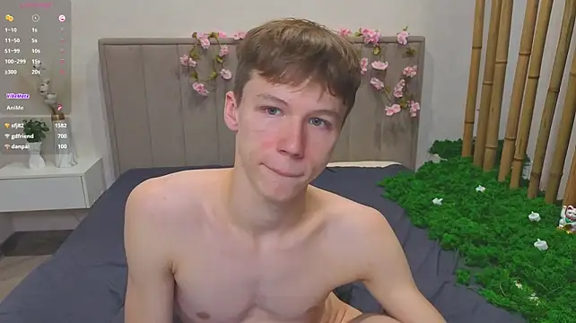 Chat XXX en directo de cuMte_boy