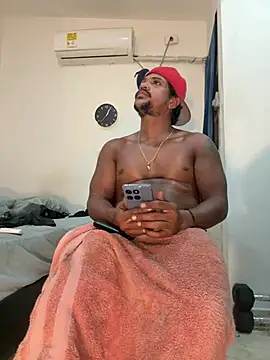 bigdick211292 Live XXX-Chat