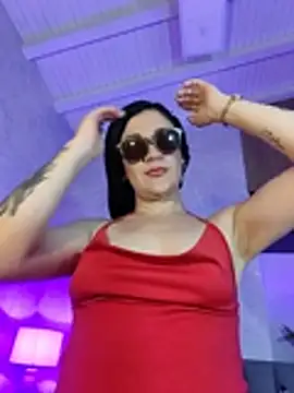 Chat XXX ao vivo de Victoria01_