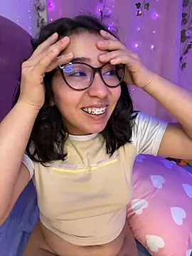 anni_ross Chat XXX in diretta