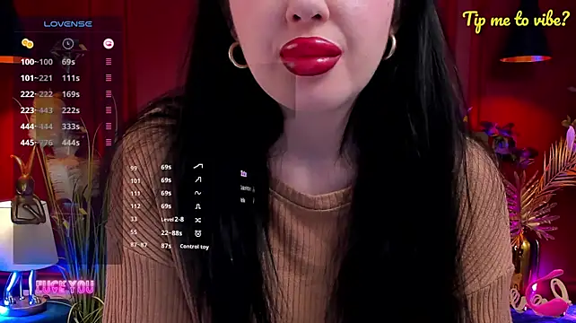 Mayzzie's Live XXX Chat