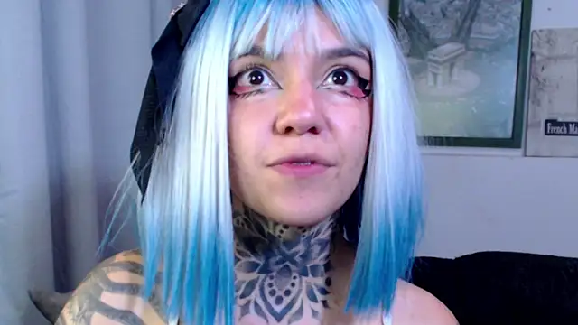 Lunai_gh's Live XXX Chat