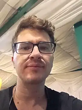 Chat +18 de Ethan_Wilde ao vivo