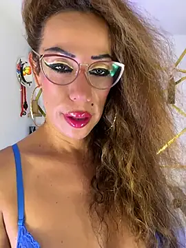 YOURSDEBORA live XXX chat