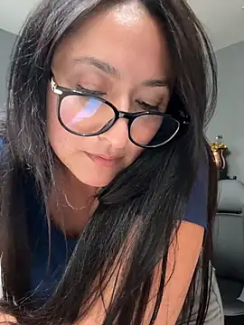 Goddessxxrosexx Show Webcam
