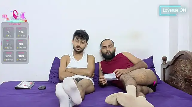 دردشة DesiDaddyandSon الجنسية المباشرة