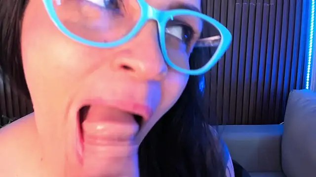 Živý XXX chat Zara_Jackson