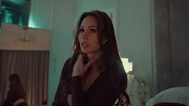 XXX chat uživo modela MilaDYstarlight