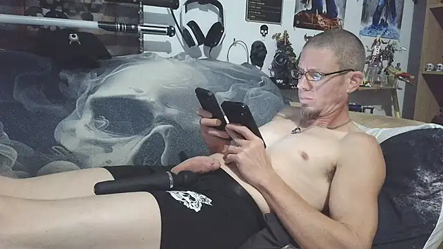 Chat XXX en directo de TomXXII