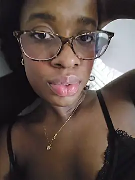 Im_Camila__ – Naživo XXX chat