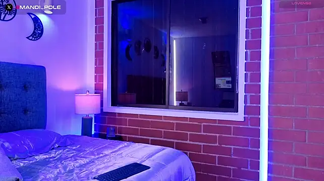 mandi4pole_: απευθείας συνομιλία ΧΧΧ