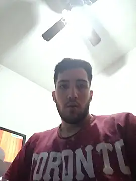 agustinn_r Adlı Modelin Canlı XXX Sohbeti