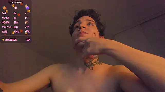 Chat +18 de Michael_v77 ao vivo