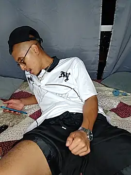 Hard_brown03 webcam show
