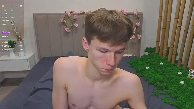 cuMte_boyn Live XXX chat