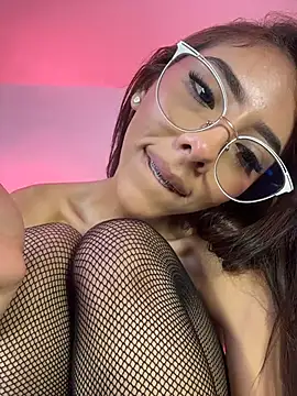 Czat XXX na żywo – Karimeghills