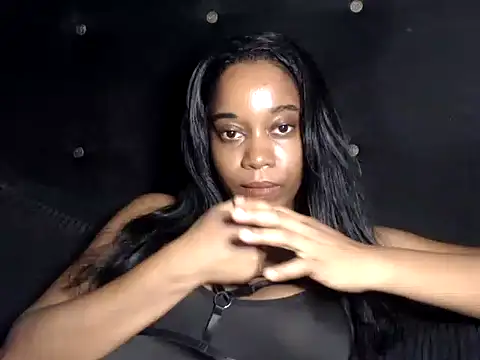 Chatroom XXX en direct de Cattaleen