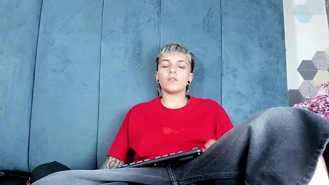 Megan_Thompson_ Obrolan Langsung XXX