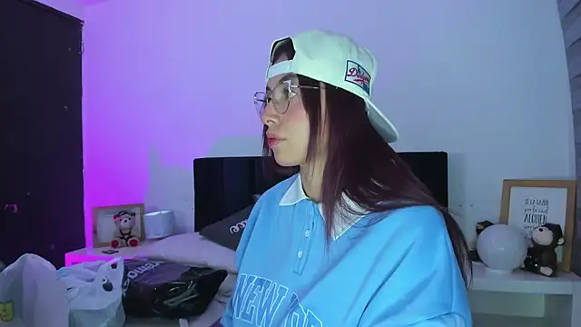 melanie_roux__ – Naživo XXX chat