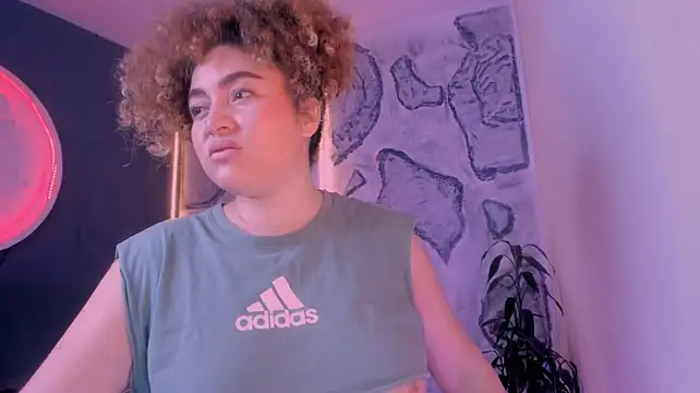 Kateryn_ Chat XXX in diretta