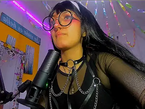 uwunita 现场XXX聊天