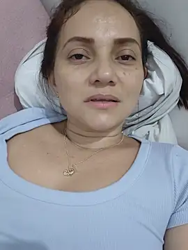Amanda39 Adlı Modelin Canlı XXX Sohbeti