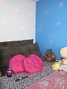 Czat XXX na żywo – QueenLorena25