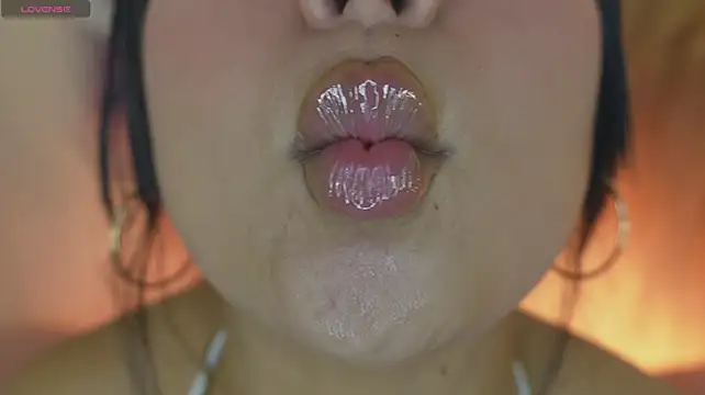 mia_roux1 লাইভ XXX চ্যাট