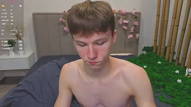 แชท XXX สดของ cuMte_boy