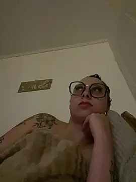 Czat XXX na żywo – queenlo_xxx