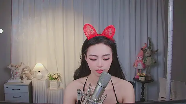 CG-001's Live XXX Chat