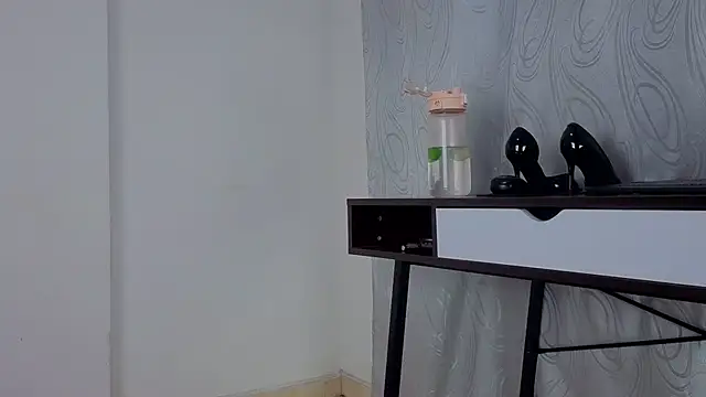 Czat XXX na żywo – Mariana_Lu