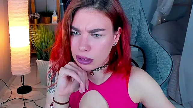 Chat +18 de SeraphineDuskryn ao vivo
