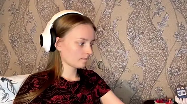 EmyMiu live XXX chat