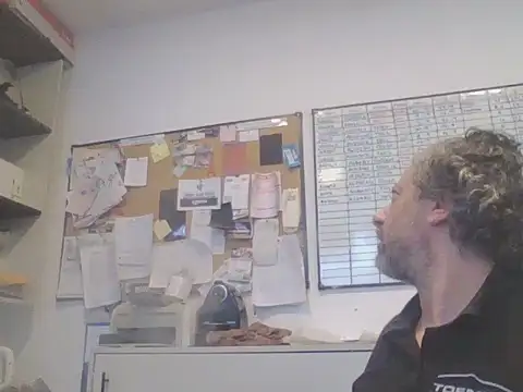Petebulimia's Live XXX Chat