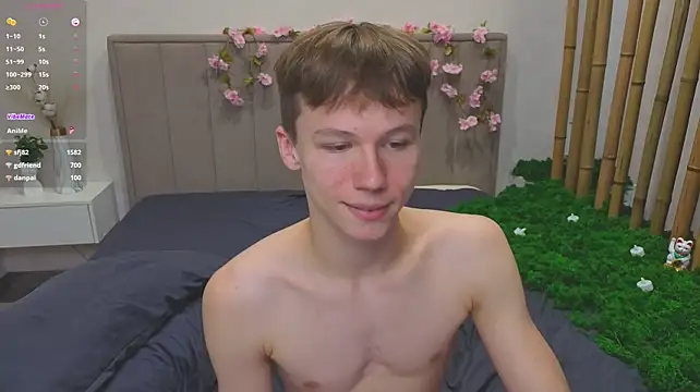 cuMte_boyn Live XXX chat