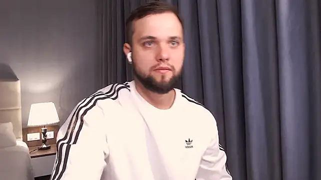 ChillyXO Live XXX-chat