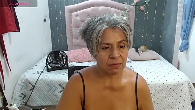 lalisha_96: απευθείας συνομιλία ΧΧΧ