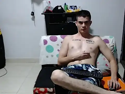 Zac_Efront 现场XXX聊天