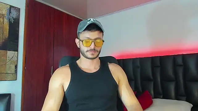 Marcus_lafourt Live XXX-Chat
