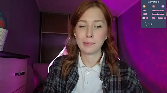 دردشة AmyFoxy الجنسية المباشرة